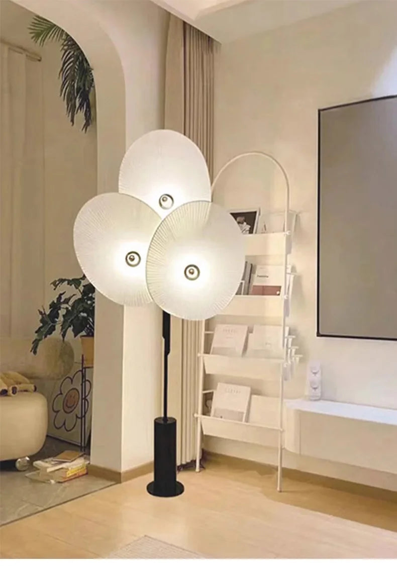 Modern Nordic Minimalism Fan Shaped Sofaside Floor Lamp Homestay Living Room Designer Lamps Bedroom Home Lighting Decor Fixtures